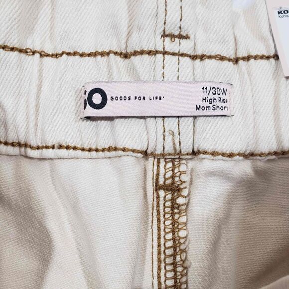 No Waist Gap White High Rise Mom Short 11/30W SO - Picture 6 of 7